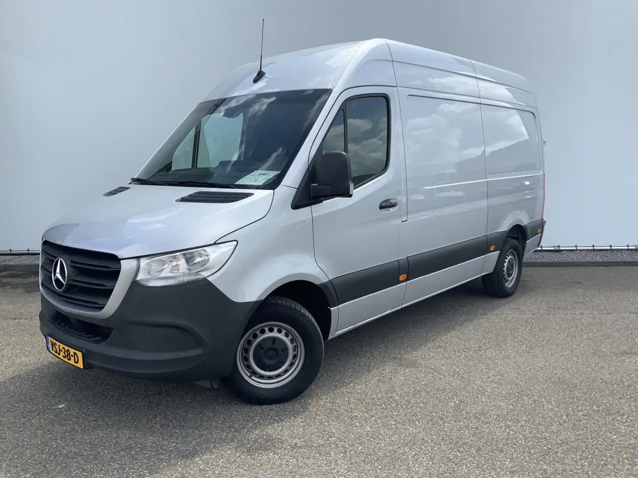 Mercedes-Benz Sprinter 315 1.9 CDI L2H2 Automaat 3 Zits Airco Navi Camera - Andere machine: afbeelding 1 Mercedes-Benz Sprinter 315 1.9 CDI L2H2 Automaat 3 Zits Airco Navi Camera - Andere machine: afbeelding 1