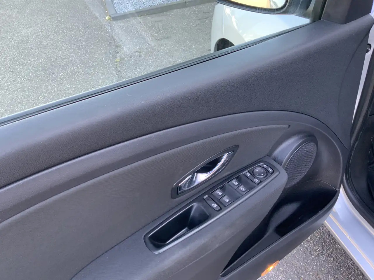 Renault Megane 1.5 dCi Expression Airco Navi Grijs Kenteken Euro - Andere machine: afbeelding 5 Renault Megane 1.5 dCi Expression Airco Navi Grijs Kenteken Euro - Andere machine: afbeelding 5