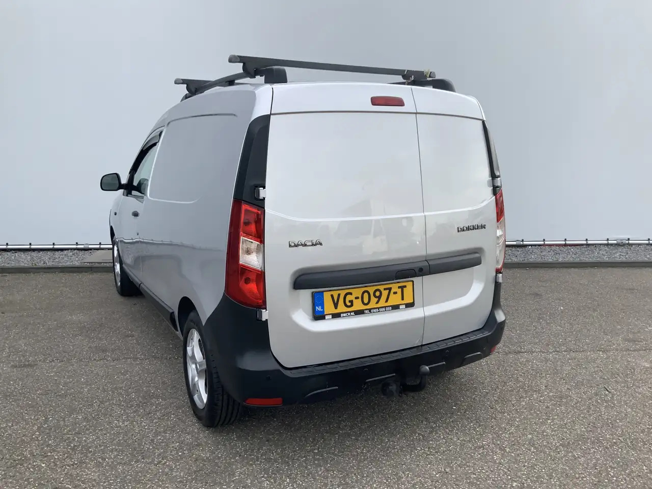 Dacia Dokker 1.5 dCi 75 Ambiance Airco Alu Velg Trekhaak 1200 k - Kleine bestelwagen: afbeelding 2 Dacia Dokker 1.5 dCi 75 Ambiance Airco Alu Velg Trekhaak 1200 k - Kleine bestelwagen: afbeelding 2