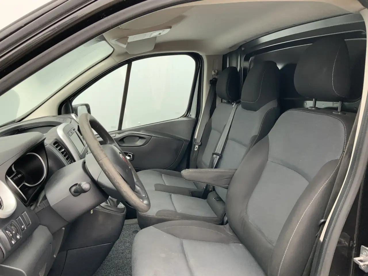 Fiat Talento MARGE !! 1.6 MJ EcoJet L2H1 Airco Cruise 3 Zits Na - Gesloten bestelwagen: afbeelding 4 Fiat Talento MARGE !! 1.6 MJ EcoJet L2H1 Airco Cruise 3 Zits Na - Gesloten bestelwagen: afbeelding 4