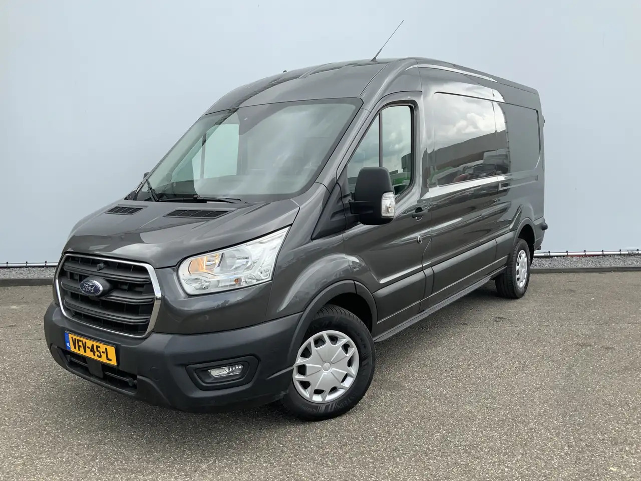 Ford Transit 350 2.0 TDCI L3H2 Trend Koelauto & Vries Automaat - Koelwagen: afbeelding 1 Ford Transit 350 2.0 TDCI L3H2 Trend Koelauto & Vries Automaat - Koelwagen: afbeelding 1