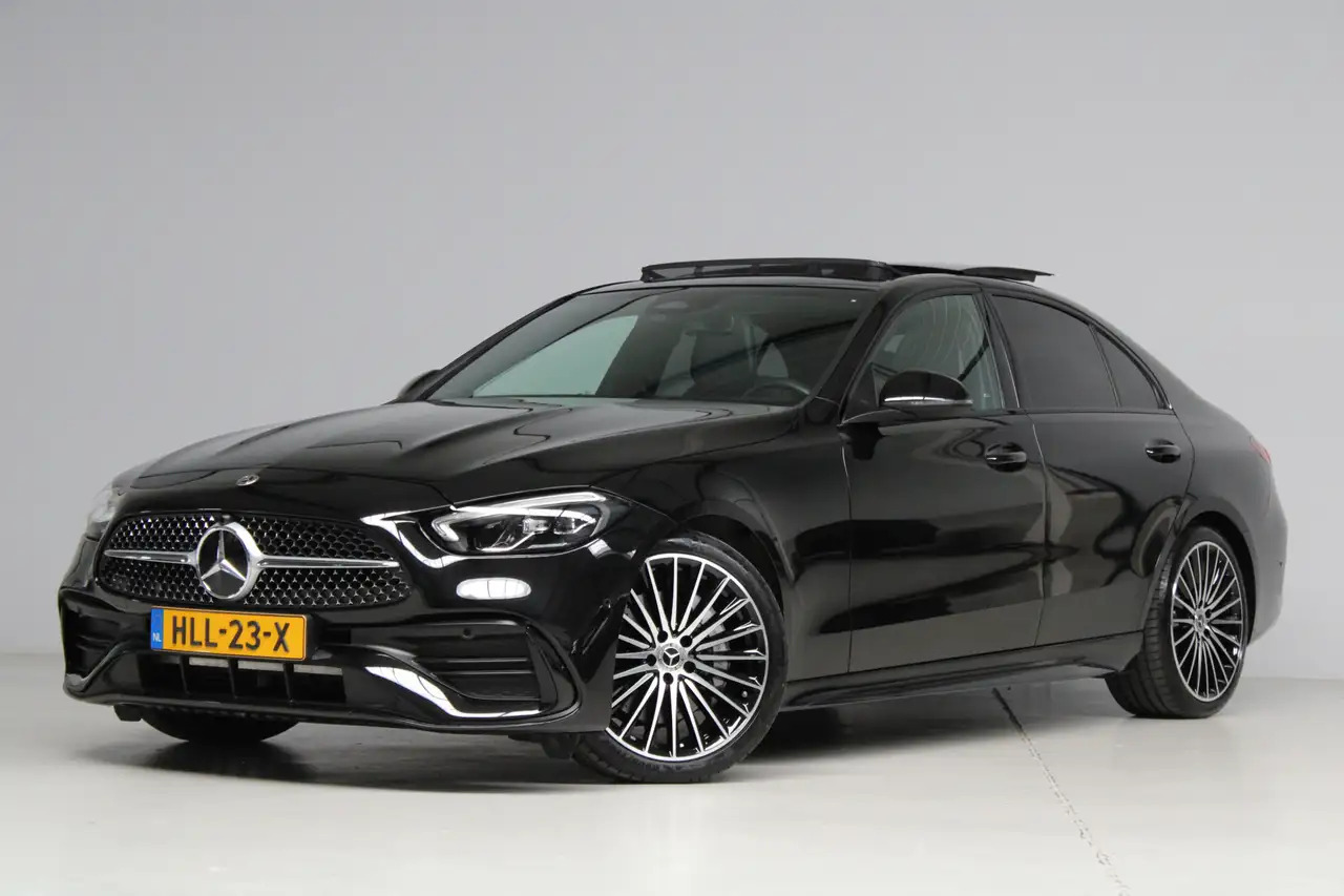 Mercedes-Benz C-klasse AMG-line (Nightpakket, Sfeerverlichting, - Sedan: afbeelding 1 Mercedes-Benz C-klasse AMG-line (Nightpakket, Sfeerverlichting, - Sedan: afbeelding 1