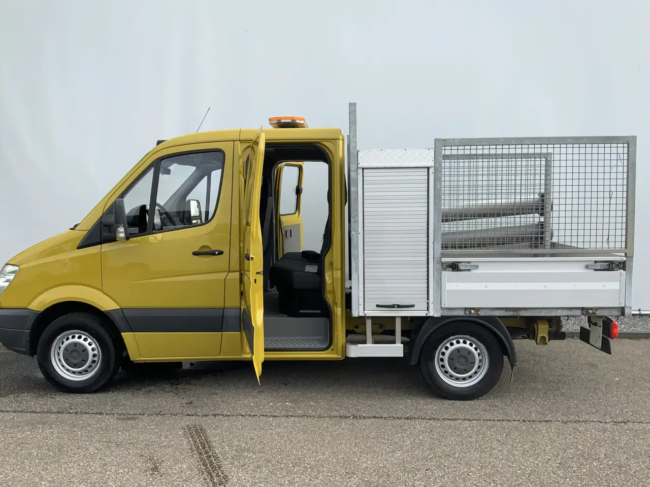 Mercedes-Benz Sprinter 213 2.2 CDI 325 Automaat DubCab Pick Up 5 Zits Tre - Bestelwagen met open laadbak, Bestelwagen met dubbele cabine: afbeelding 4 Mercedes-Benz Sprinter 213 2.2 CDI 325 Automaat DubCab Pick Up 5 Zits Tre - Bestelwagen met open laadbak, Bestelwagen met dubbele cabine: afbeelding 4