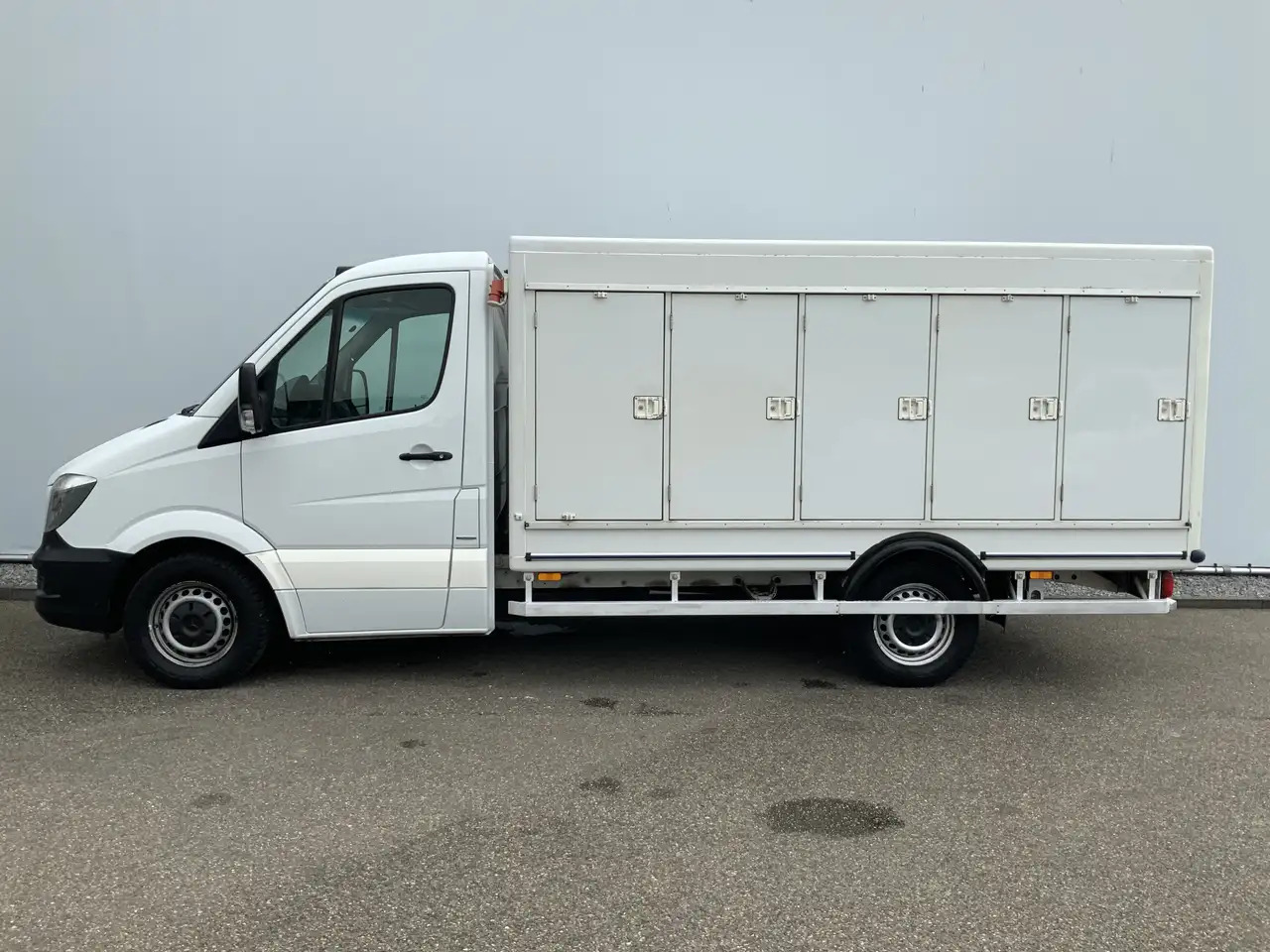 Mercedes-Benz Sprinter 311 2.2 CDI 366 40 gr _0 ijswagen 10 Deuren Euro 6 - Koelwagen: afbeelding 2 Mercedes-Benz Sprinter 311 2.2 CDI 366 40 gr _0 ijswagen 10 Deuren Euro 6 - Koelwagen: afbeelding 2