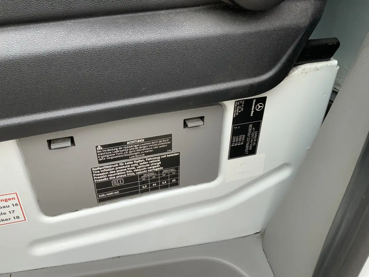 Mercedes-Benz Sprinter 311 2.2 CDI 366 40 gr _0 ijswagen 10 Deuren Euro 6 - Koelwagen: afbeelding 5 Mercedes-Benz Sprinter 311 2.2 CDI 366 40 gr _0 ijswagen 10 Deuren Euro 6 - Koelwagen: afbeelding 5