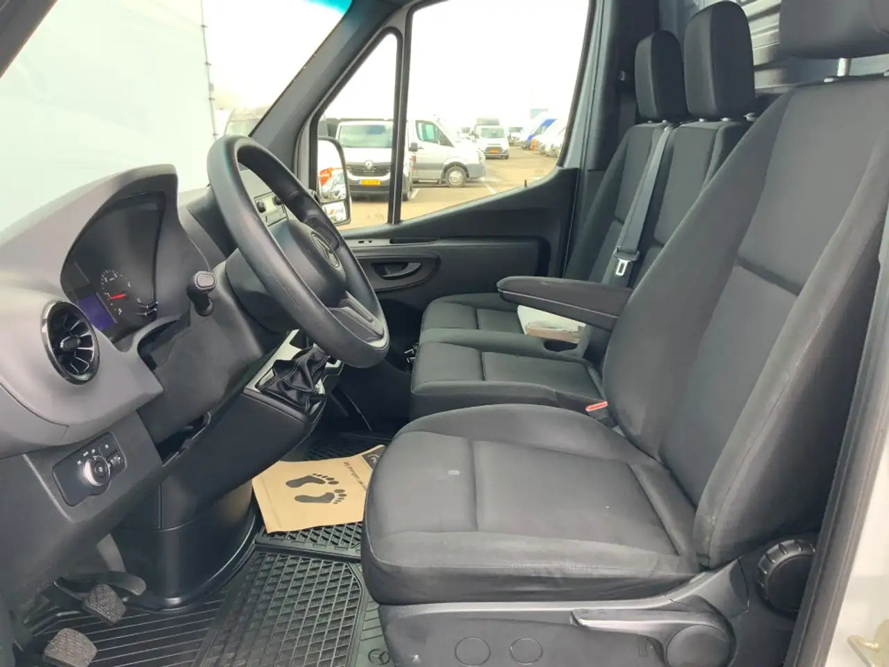 Gesloten bestelwagen Mercedes-Benz Sprinter 314 2.2 CDI 366 L2H2 Airco 3 Zits Euro 6: afbeelding 11