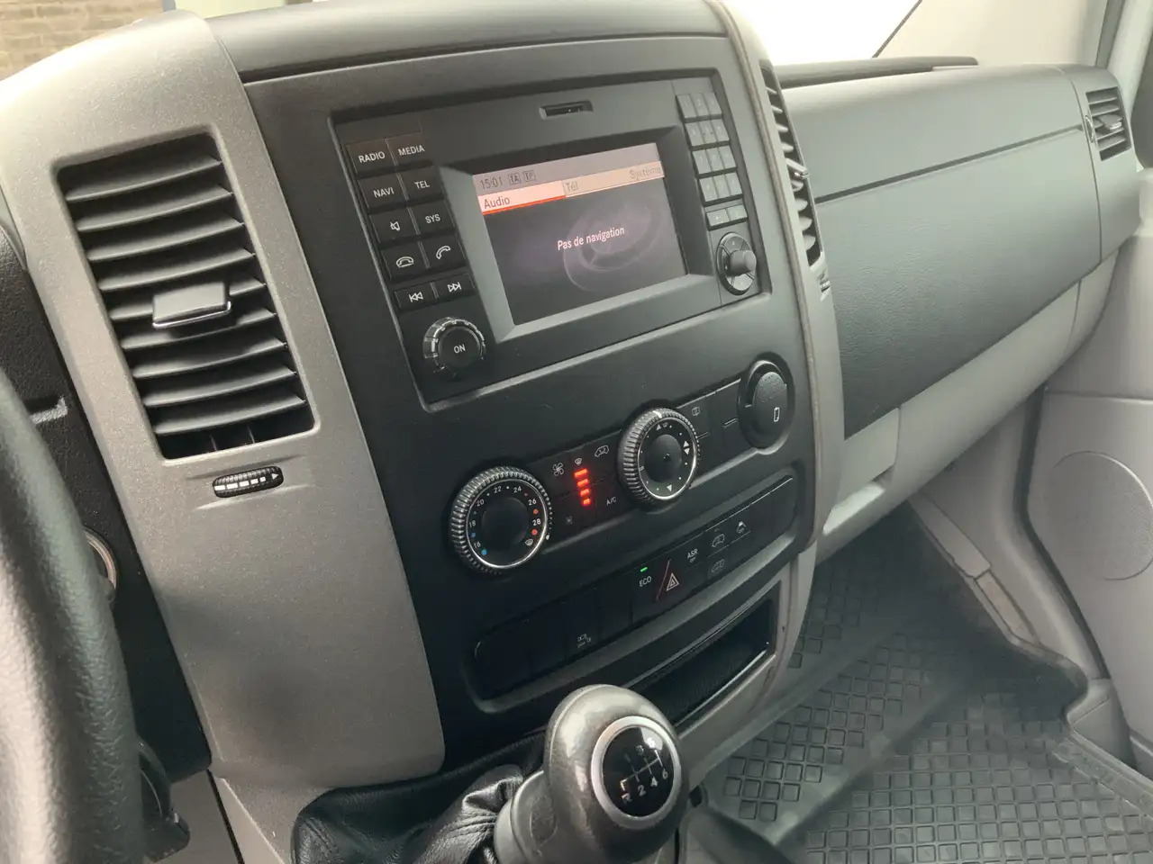 Mercedes-Benz Sprinter 316 2.2 CDI 432 L3 Maxi 3 Zits Airco Opstap & Trek - Gesloten bestelwagen: afbeelding 5 Mercedes-Benz Sprinter 316 2.2 CDI 432 L3 Maxi 3 Zits Airco Opstap & Trek - Gesloten bestelwagen: afbeelding 5