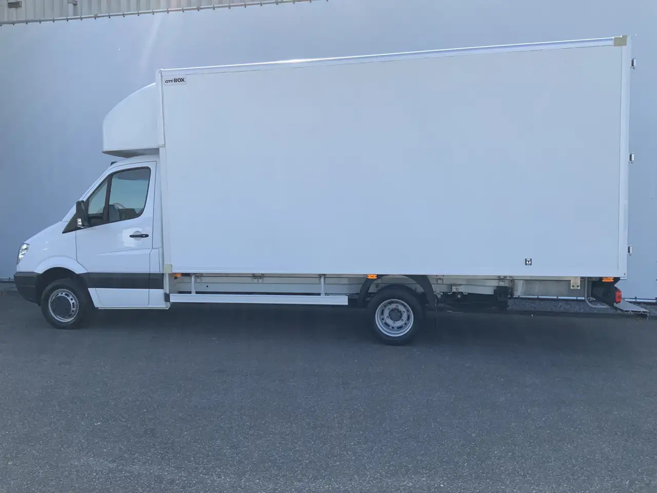 Mercedes-Benz Sprinter 515 2.2 CDI 432 Meubelbak 5,10 MTR.&Deuren Airco 3 - Bestelwagen gesloten laadbak: afbeelding 3 Mercedes-Benz Sprinter 515 2.2 CDI 432 Meubelbak 5,10 MTR.&Deuren Airco 3 - Bestelwagen gesloten laadbak: afbeelding 3