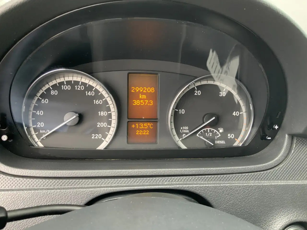 Mercedes-Benz Vito 110 CDI 320 Lang Airco Cruise Trekhaak 2000 kg Eur - Gesloten bestelwagen: afbeelding 4 Mercedes-Benz Vito 110 CDI 320 Lang Airco Cruise Trekhaak 2000 kg Eur - Gesloten bestelwagen: afbeelding 4