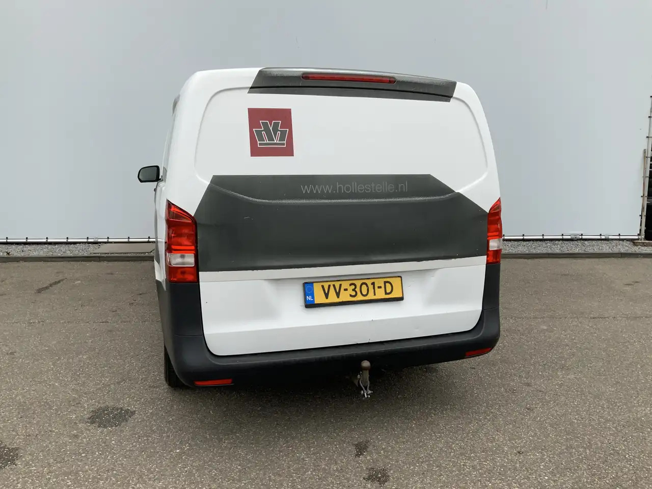 Mercedes-Benz Vito 111 CDI Functional Airco Trekhaak 2000 kg (Schades - Gesloten bestelwagen: afbeelding 2 Mercedes-Benz Vito 111 CDI Functional Airco Trekhaak 2000 kg (Schades - Gesloten bestelwagen: afbeelding 2