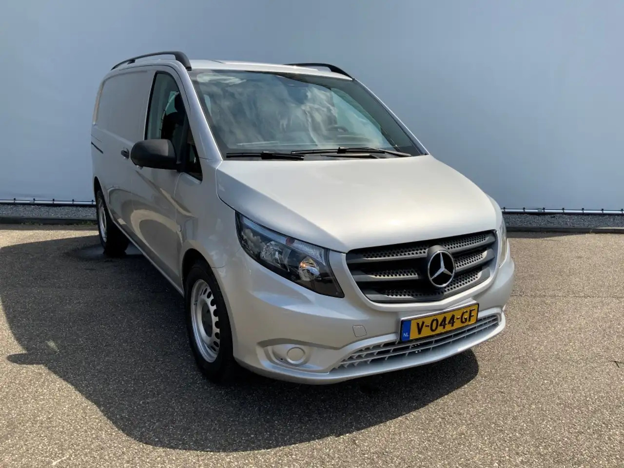 Mercedes-Benz Vito 114 CDI 4X4 Automaat Airco Cruise Trekhaak 2500 kg - Gesloten bestelwagen: afbeelding 3 Mercedes-Benz Vito 114 CDI 4X4 Automaat Airco Cruise Trekhaak 2500 kg - Gesloten bestelwagen: afbeelding 3