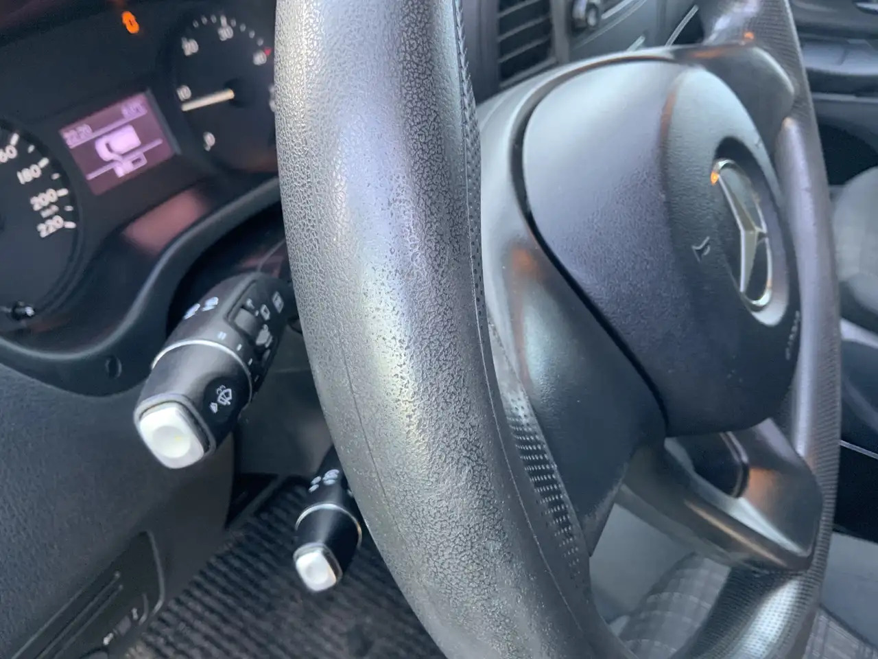 Mercedes-Benz Vito 114 CDI Airco Cruise Euro 5 - Gesloten bestelwagen: afbeelding 4 Mercedes-Benz Vito 114 CDI Airco Cruise Euro 5 - Gesloten bestelwagen: afbeelding 4