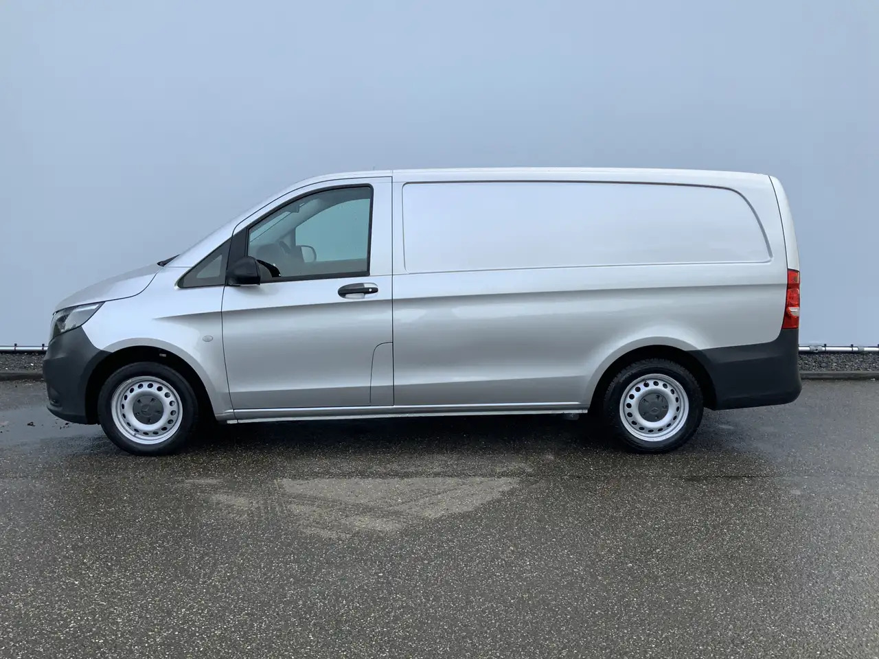 Mercedes-Benz Vito 114 CDI Lang Automaat Cruise Airco Euro 6 - Kleine bestelwagen: afbeelding 3 Mercedes-Benz Vito 114 CDI Lang Automaat Cruise Airco Euro 6 - Kleine bestelwagen: afbeelding 3