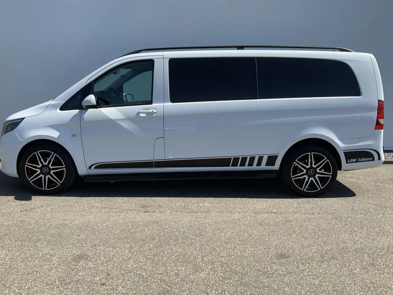 Mercedes-Benz Vito Tourer XL 114 CDI Autom. Airco Cruise Camera Alu V - Gesloten bestelwagen: afbeelding 3 Mercedes-Benz Vito Tourer XL 114 CDI Autom. Airco Cruise Camera Alu V - Gesloten bestelwagen: afbeelding 3