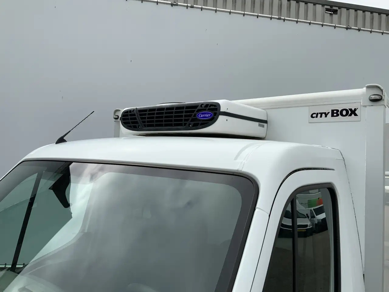 Nissan NV400 2.3 dCi L2H2 Acenta Koelauto Carrier Werkt 100 % C - Koelwagen: afbeelding 2 Nissan NV400 2.3 dCi L2H2 Acenta Koelauto Carrier Werkt 100 % C - Koelwagen: afbeelding 2
