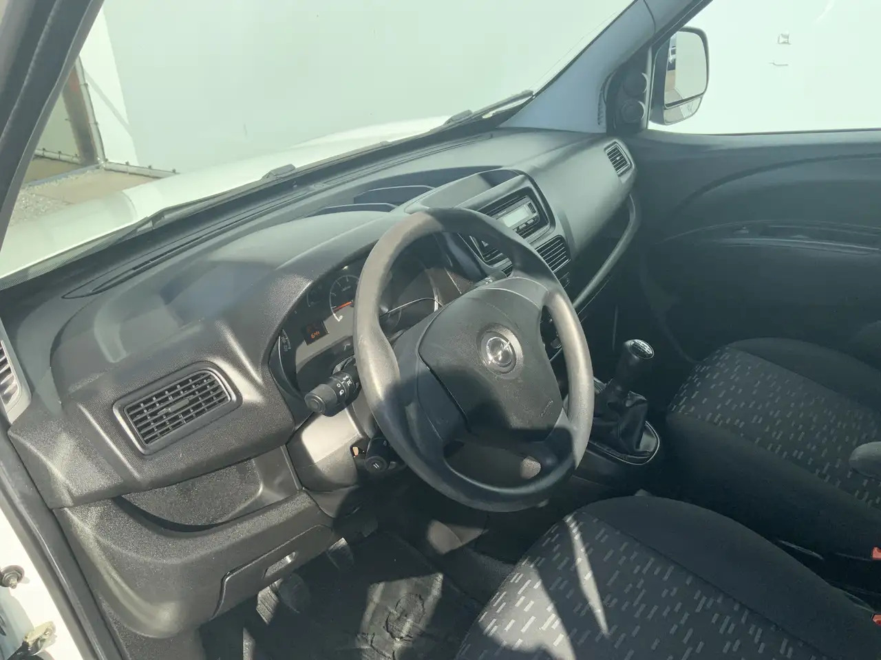 Opel Combo 1.3 CDTi L1H1 EXPORT ecoFLEX Edition Airco Trekhaa - Kleine bestelwagen: afbeelding 5 Opel Combo 1.3 CDTi L1H1 EXPORT ecoFLEX Edition Airco Trekhaa - Kleine bestelwagen: afbeelding 5