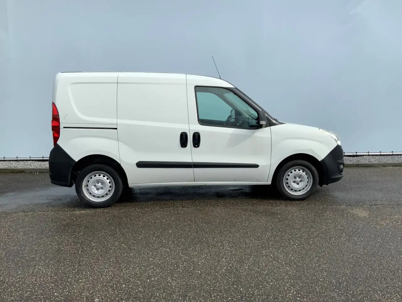 Opel Combo 1.3 CDTi L1H1 ecoFLEX Selection Airco Trekhaak 100 - Kleine bestelwagen: afbeelding 3 Opel Combo 1.3 CDTi L1H1 ecoFLEX Selection Airco Trekhaak 100 - Kleine bestelwagen: afbeelding 3