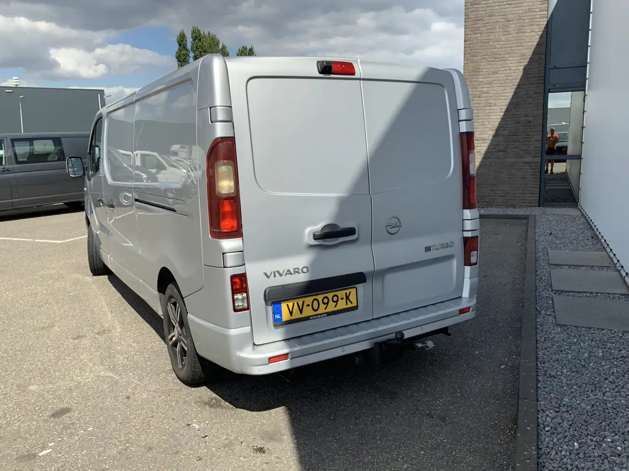 Opel Vivaro 1.6 CDTI L2H1 Sport EcoFlex (MOTOR DEFECT !!!!)Air - Gesloten bestelwagen: afbeelding 3 Opel Vivaro 1.6 CDTI L2H1 Sport EcoFlex (MOTOR DEFECT !!!!)Air - Gesloten bestelwagen: afbeelding 3