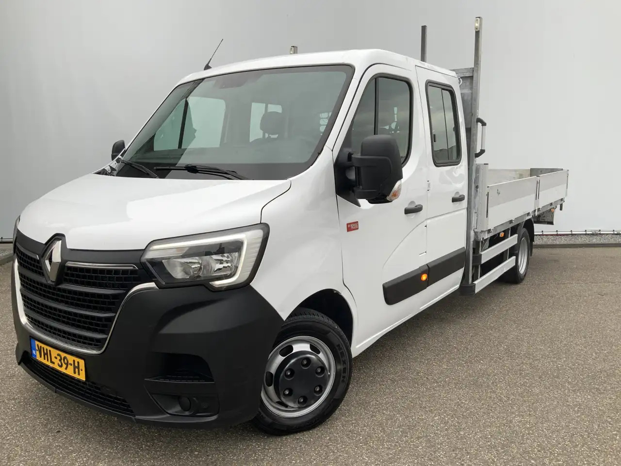 Renault Master T35 2.3 dCi 165 L4 Dub Cab PickUp Navi 6 Zits Trek - Bestelwagen met open laadbak: afbeelding 1 Renault Master T35 2.3 dCi 165 L4 Dub Cab PickUp Navi 6 Zits Trek - Bestelwagen met open laadbak: afbeelding 1