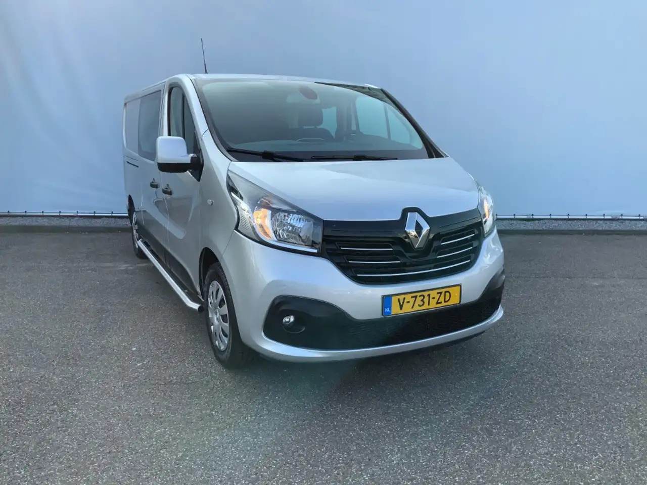 Renault Trafic 1.6 dCi T29 L2H1 Dub Cab Airco Camera Navi Trekhaa - Bestelwagen met dubbele cabine: afbeelding 3 Renault Trafic 1.6 dCi T29 L2H1 Dub Cab Airco Camera Navi Trekhaa - Bestelwagen met dubbele cabine: afbeelding 3