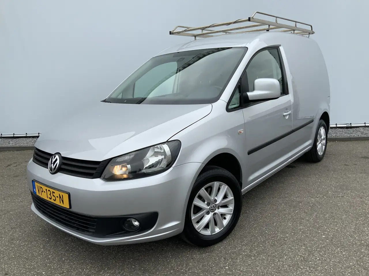 Volkswagen Caddy 1.6 TDI Airco Imperiaal Trekhaak 1400 kg navi Crui - Kleine bestelwagen: afbeelding 1 Volkswagen Caddy 1.6 TDI Airco Imperiaal Trekhaak 1400 kg navi Crui - Kleine bestelwagen: afbeelding 1