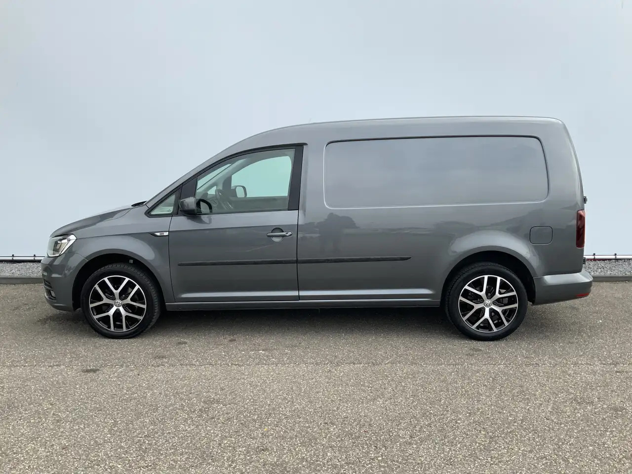 Volkswagen Caddy 2.0 TDI L2H1 AUTOMAAT BMT Maxi Exclusive Edition A - Kleine bestelwagen: afbeelding 3 Volkswagen Caddy 2.0 TDI L2H1 AUTOMAAT BMT Maxi Exclusive Edition A - Kleine bestelwagen: afbeelding 3