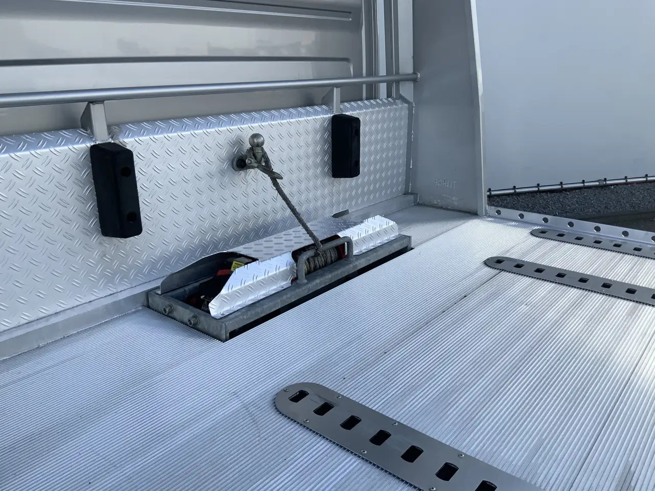 Volkswagen Crafter 46 2.0 TDI L3H1 Airco Cruise Lucht Geveerd Lier Tr - Bergingsvoertuig: afbeelding 3 Volkswagen Crafter 46 2.0 TDI L3H1 Airco Cruise Lucht Geveerd Lier Tr - Bergingsvoertuig: afbeelding 3