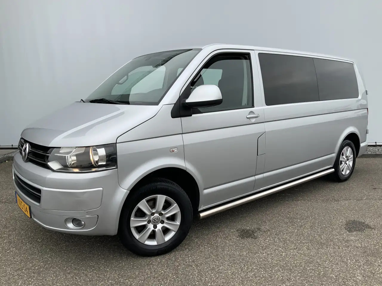 Volkswagen T5 Transporter MARGE 2.0 TDI L2H1 Dub Cab Airco Cruise Alu Velg S - Bestelwagen met dubbele cabine: afbeelding 1 Volkswagen T5 Transporter MARGE 2.0 TDI L2H1 Dub Cab Airco Cruise Alu Velg S - Bestelwagen met dubbele cabine: afbeelding 1
