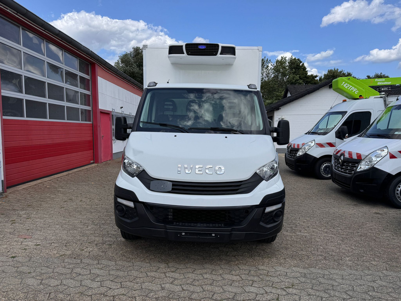 IVECO Daily 35S14 Tiefkühlkoffer Carrier Pulsor 350 LBW EURO 6 - Koelwagen: afbeelding 2 IVECO Daily 35S14 Tiefkühlkoffer Carrier Pulsor 350 LBW EURO 6 - Koelwagen: afbeelding 2