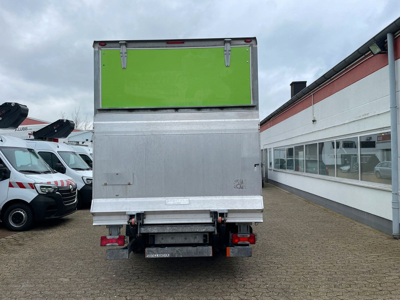 Iveco Daily 35C15 Koffer 4.2m Ladebordwand - Bestelwagen gesloten laadbak: afbeelding 5 Iveco Daily 35C15 Koffer 4.2m Ladebordwand - Bestelwagen gesloten laadbak: afbeelding 5