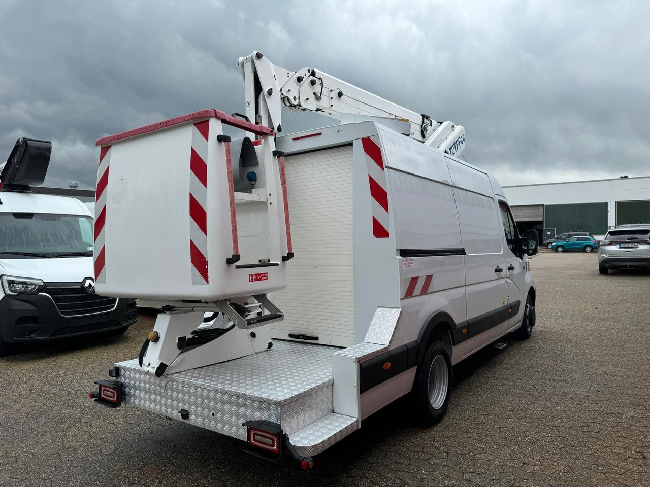 Renault Master L3H2 Steiger France Elévateur 172 TPFcc - Vrachtwagen hoogwerker: afbeelding 4 Renault Master L3H2 Steiger France Elévateur 172 TPFcc - Vrachtwagen hoogwerker: afbeelding 4