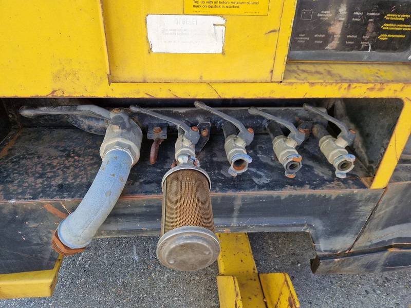 Atlas-Copco XAS350DD VERY LOW HOURS - Luchtcompressor: afbeelding 5 Atlas-Copco XAS350DD VERY LOW HOURS - Luchtcompressor: afbeelding 5