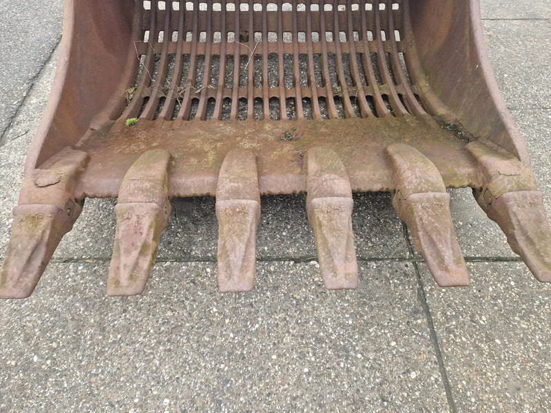 Boforce hardox puinbak CW55 smal in topconditie! - Bak voor Bouwmachine: afbeelding 5 Boforce hardox puinbak CW55 smal in topconditie! - Bak voor Bouwmachine: afbeelding 5