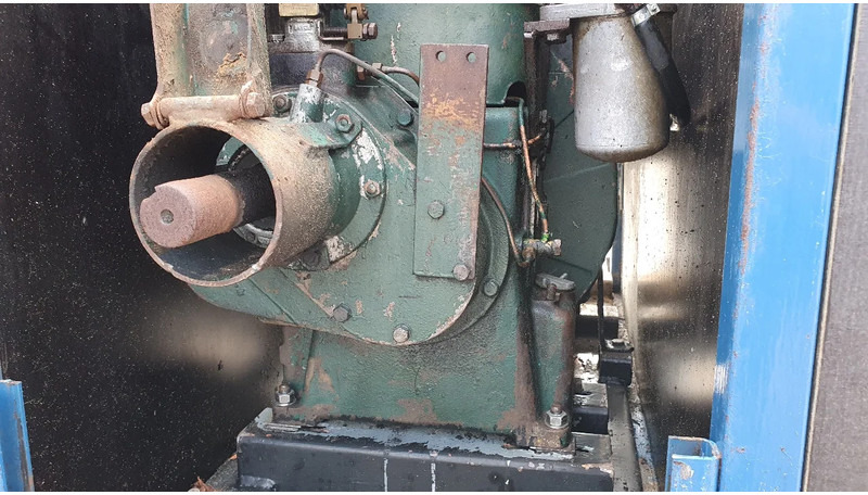 Diversen vuilwaterpomp met Petter motor - Water pomp: afbeelding 5 Diversen vuilwaterpomp met Petter motor - Water pomp: afbeelding 5