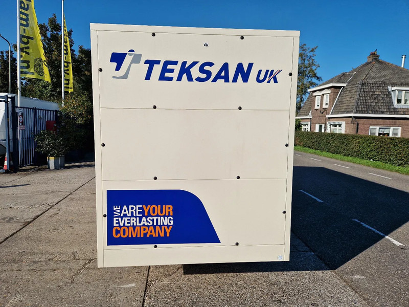 Doosan Teksan TJ440DW generator 440kVA Doosan 8-cilinder UNUSED - Industrie generator: afbeelding 2 Doosan Teksan TJ440DW generator 440kVA Doosan 8-cilinder UNUSED - Industrie generator: afbeelding 2