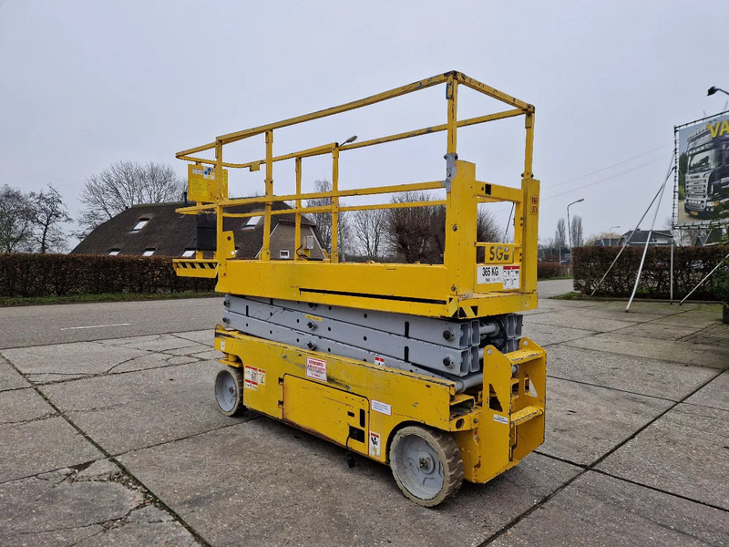 Genie GS2032 elektrisch werkhoogte 8m. en uitschuifplatform - Schaarlift: afbeelding 2 Genie GS2032 elektrisch werkhoogte 8m. en uitschuifplatform - Schaarlift: afbeelding 2