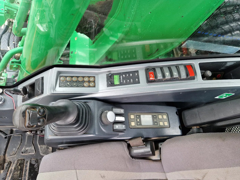 Mobiele graafmachine Hyundai Robex 160W-9A met 6-cilinder Cummins motor: afbeelding 11