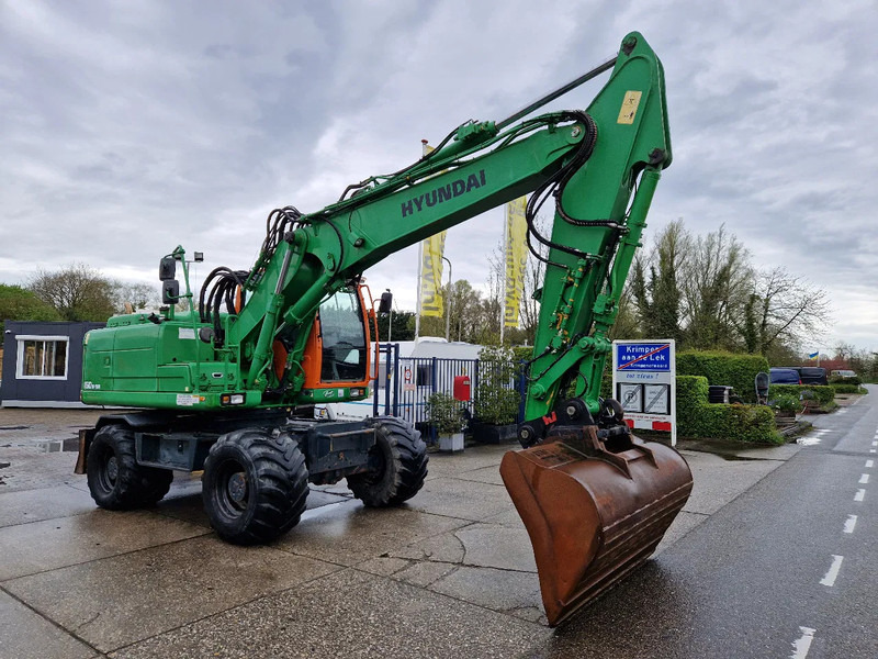 Hyundai Robex 160W-9A met 6-cilinder Cummins motor - Mobiele graafmachine: afbeelding 3 Hyundai Robex 160W-9A met 6-cilinder Cummins motor - Mobiele graafmachine: afbeelding 3