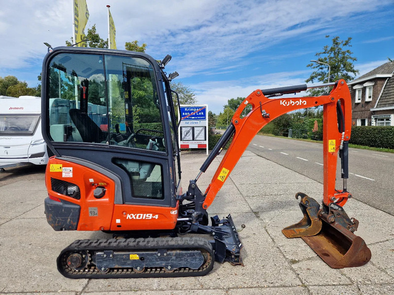 Kubota KX019-4 met 1990 uur - Minigraafmachine: afbeelding 2 Kubota KX019-4 met 1990 uur - Minigraafmachine: afbeelding 2