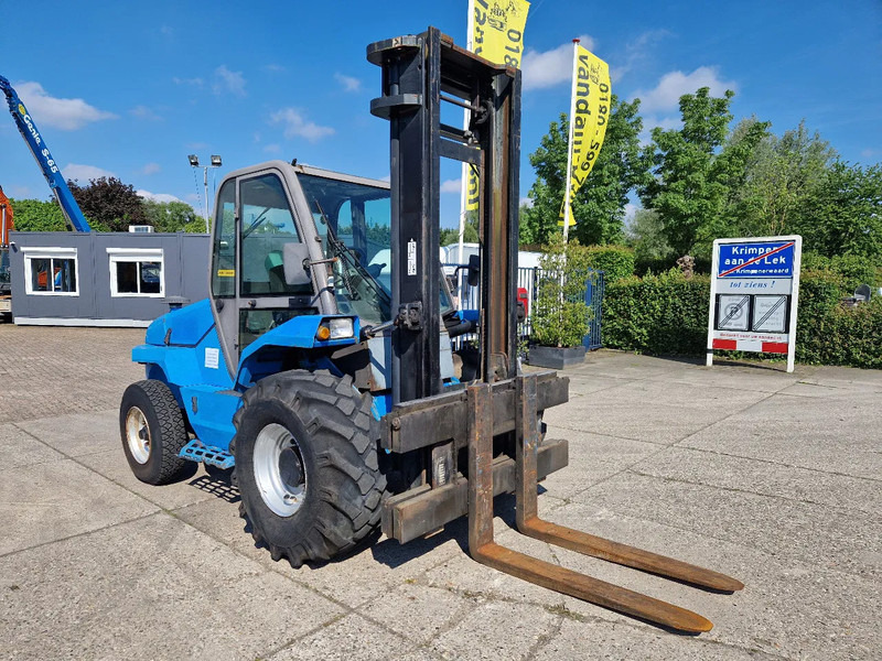 Manitou MC50 ruwterreinheftruck met sideshift - Ruw terrein heftruck: afbeelding 2 Manitou MC50 ruwterreinheftruck met sideshift - Ruw terrein heftruck: afbeelding 2