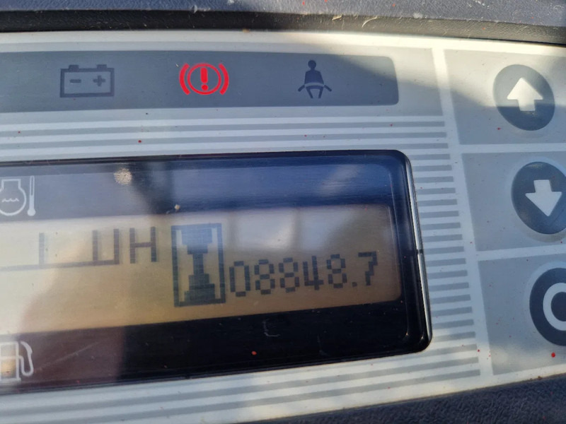 LPG heftruck Nissan 1800 kg. LPG met keuring: afbeelding 9