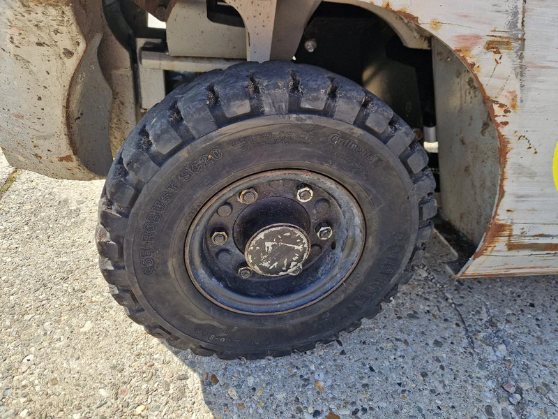 LPG heftruck Nissan 1800 kg. LPG met keuring: afbeelding 15