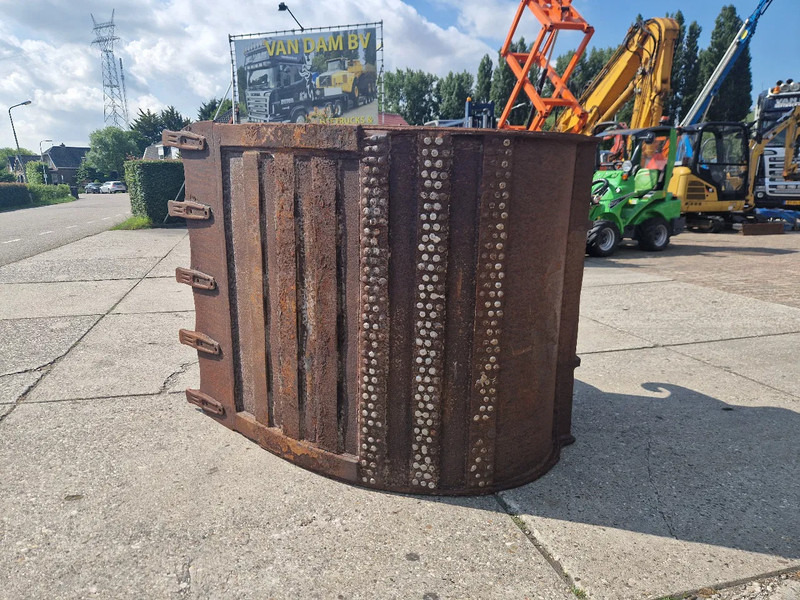Verachtert tandenbak 1.40m. breed CW30/40 - Bak voor Bouwmachine: afbeelding 5 Verachtert tandenbak 1.40m. breed CW30/40 - Bak voor Bouwmachine: afbeelding 5
