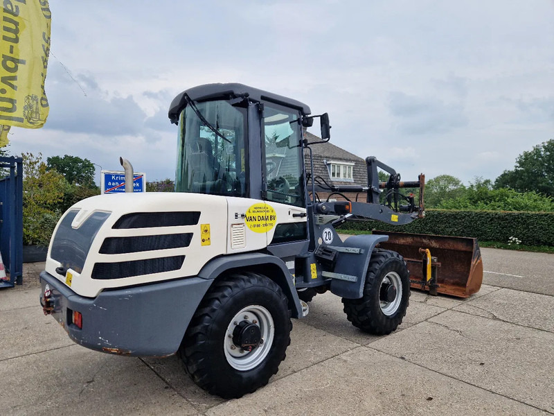 Yanmar TL80 / Terex TL80 / Schaeff TL80 very low hours! - Wiellader: afbeelding 3 Yanmar TL80 / Terex TL80 / Schaeff TL80 very low hours! - Wiellader: afbeelding 3