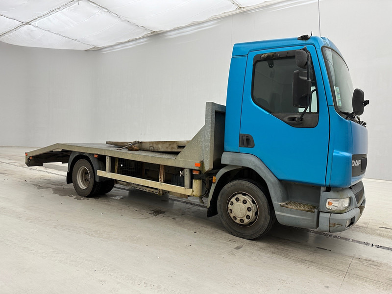 DAF LF45.12* - Autovrachtwagen vrachtwagen: afbeelding 3 DAF LF45.12* - Autovrachtwagen vrachtwagen: afbeelding 3