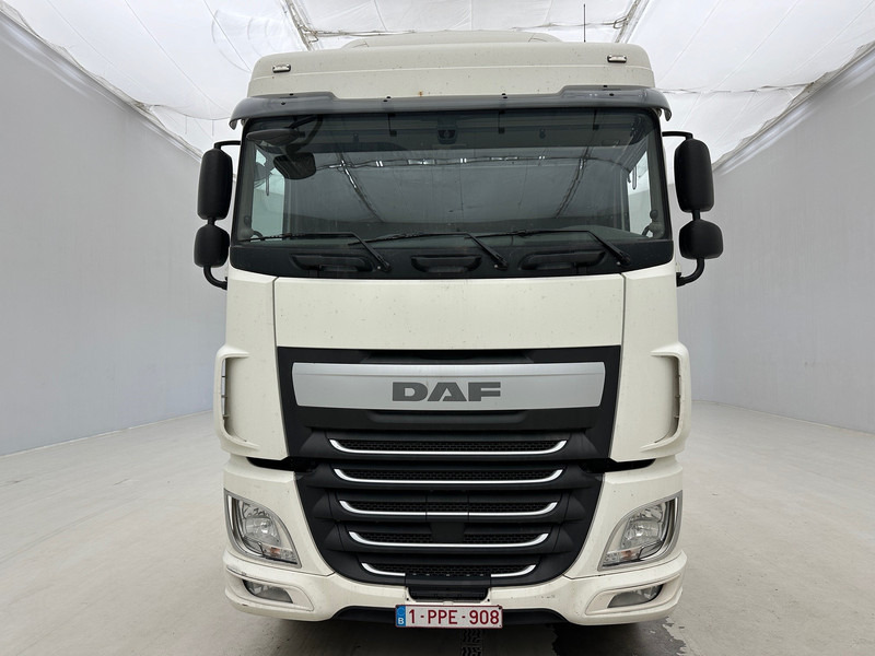 DAF XF 460 Space Cab - Chassis vrachtwagen: afbeelding 2 DAF XF 460 Space Cab - Chassis vrachtwagen: afbeelding 2