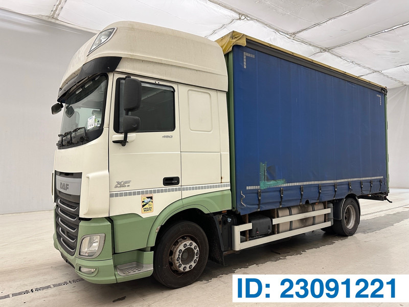 DAF XF 460 Super Space Cab* - Schuifzeilen vrachtwagen: afbeelding 1 DAF XF 460 Super Space Cab* - Schuifzeilen vrachtwagen: afbeelding 1