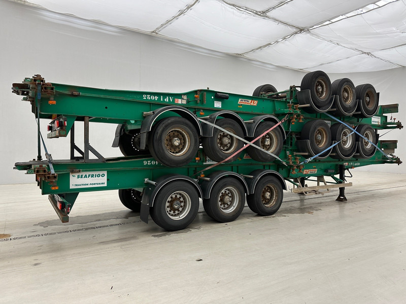 Fruehauf 4 x Skelet 2 x 20-40 ft* - Containertransporter/ Wissellaadbak oplegger: afbeelding 5 Fruehauf 4 x Skelet 2 x 20-40 ft* - Containertransporter/ Wissellaadbak oplegger: afbeelding 5