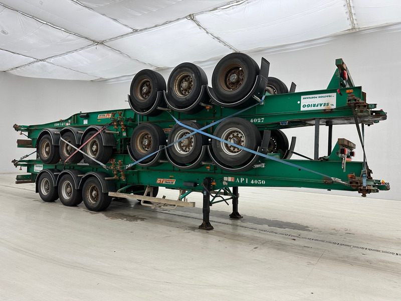 Fruehauf 4 x Skelet 2 x 20-40 ft* - Containertransporter/ Wissellaadbak oplegger: afbeelding 4 Fruehauf 4 x Skelet 2 x 20-40 ft* - Containertransporter/ Wissellaadbak oplegger: afbeelding 4