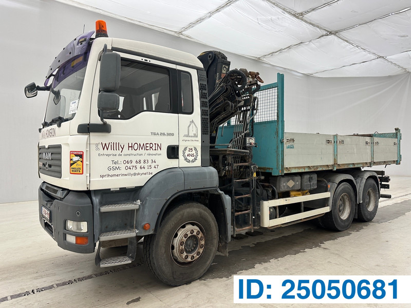 MAN TGA 26.320 - 6x4 - Kipper vrachtwagen, Kraanwagen: afbeelding 1 MAN TGA 26.320 - 6x4 - Kipper vrachtwagen, Kraanwagen: afbeelding 1